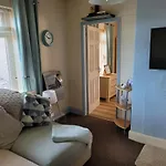 No 27 - 1 Bed
